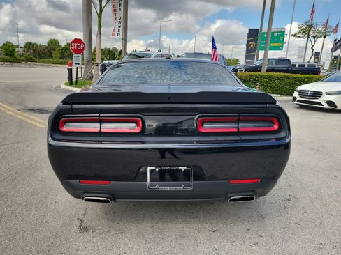 Used 2020 Dodge Challenger SXT w/ Blacktop Package RWD image 6