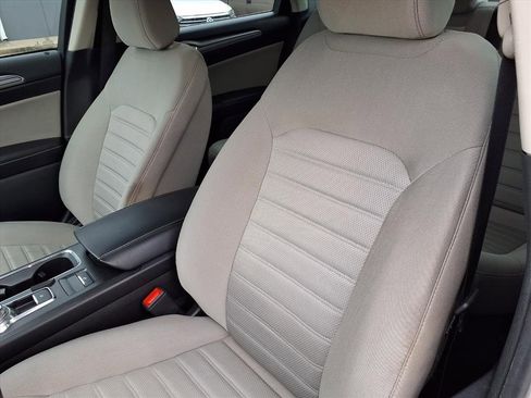 Used 2020 Ford Fusion S image 7