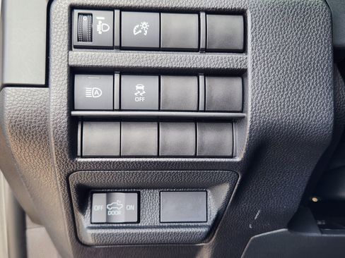 Certified 2025 Toyota Tacoma SR image 24