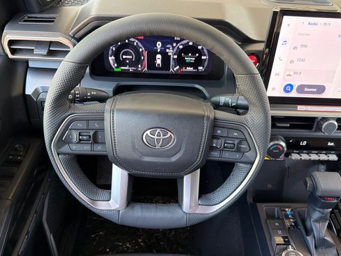 New 2026 Toyota Tacoma TRD Off-Road w/ TRD Off Road Upgrade Package AWD/4WD image 12