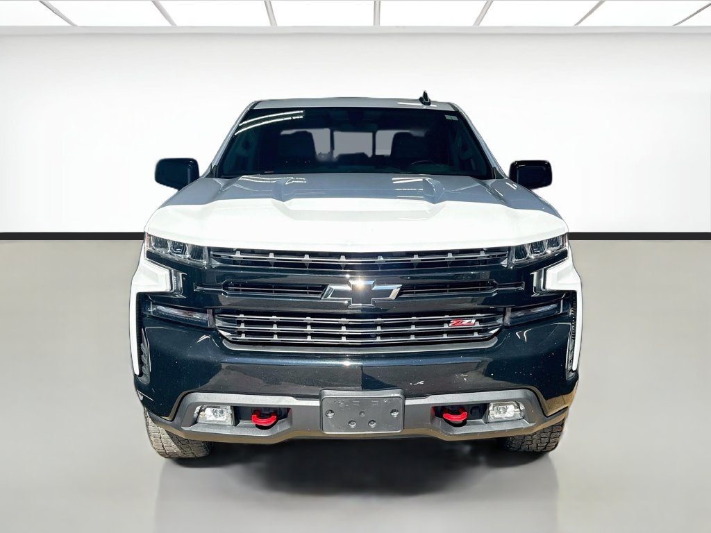 Used 2021 Chevrolet Silverado 1500 LT Trail Boss w/ Convenience Package II AWD/4WD image 2