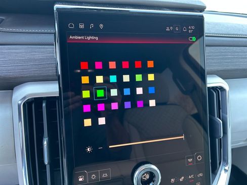 New 2026 GMC Acadia Denali w/ Super Cruise Package image 38