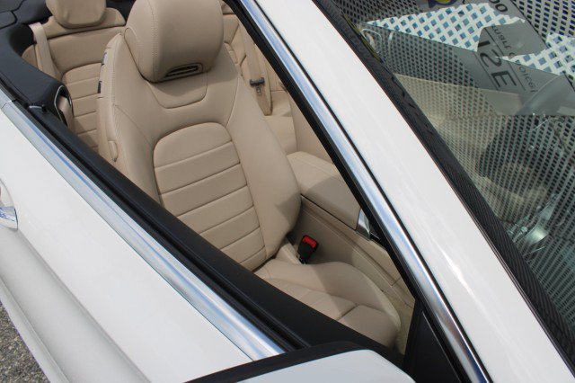 Used 2019 Mercedes-Benz C 300 Cabriolet image 44