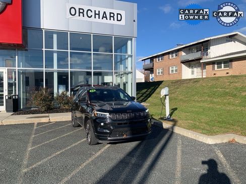 Used 2022 Jeep Compass High Altitude image 1