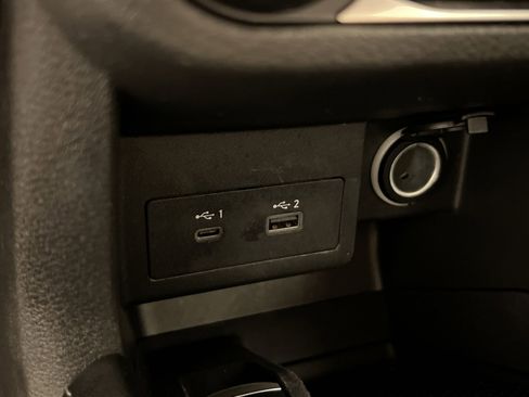 Used 2023 Nissan Kicks SV FWD image 33