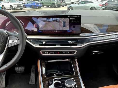 Certified 2025 BMW X5 xDrive40i image 9