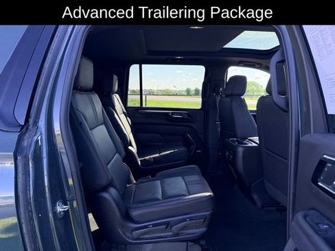 Used 2025 Chevrolet Suburban RST w/ RST Capability Package AWD/4WD image 10