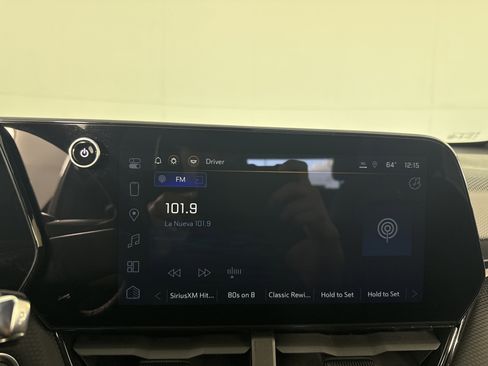 Used 2025 Chevrolet Equinox RS w/ Safety and Technology Package image 30