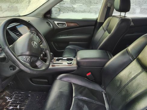 Used 2019 Nissan Pathfinder Platinum image 14