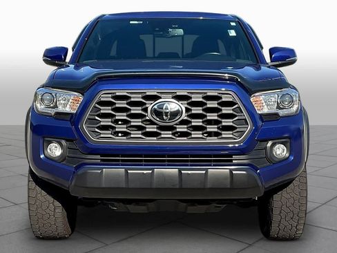 Used 2022 Toyota Tacoma TRD Off-Road w/ Technology Package RWD image 4