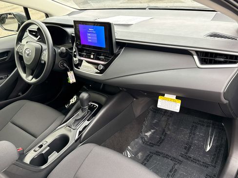 Used 2026 Toyota Corolla LE FWD image 20