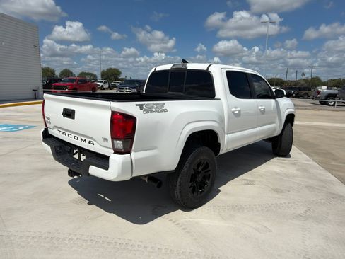 Used 2019 Toyota Tacoma SR w/ SR Convenience Package AWD/4WD image 7