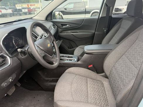 Used 2022 Chevrolet Equinox LT FWD image 9