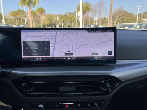 Certified 2025 BMW 330i xDrive Sedan image 24