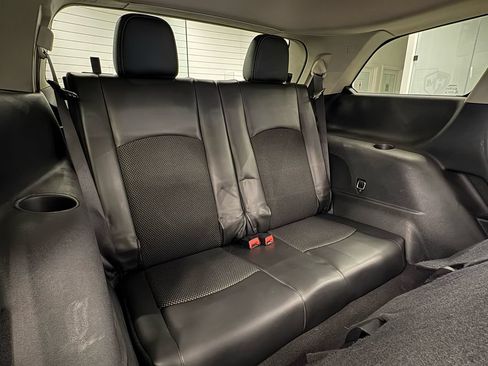 Used 2017 Dodge Journey Crossroad FWD image 25