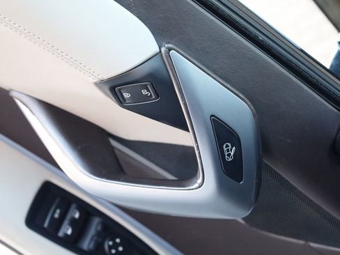 Used 2014 BMW i8 image 27