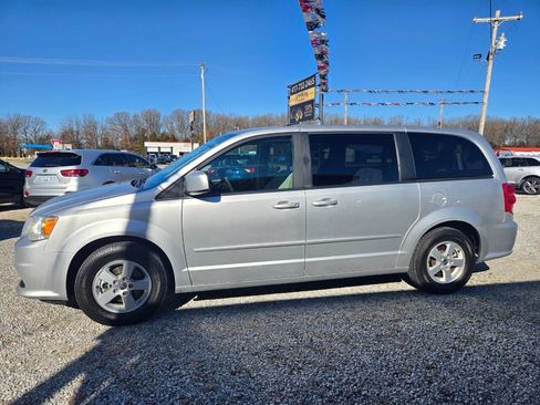 Used 2011 Dodge Grand Caravan Mainstreet w/ PWR Convenience Group image 11