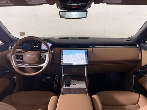 Used 2025 Land Rover Range Rover Long Wheelbase Autobiography AWD/4WD image 20