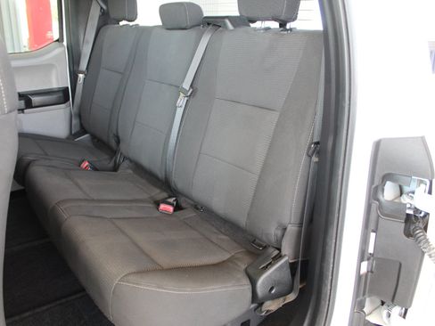 Used 2017 Ford F150 XL w/ Equipment Group 101A Mid AWD/4WD image 27