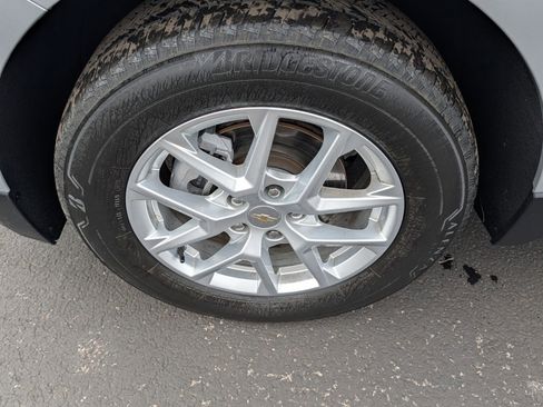 Used 2022 Chevrolet Equinox LS w/ LS Convenience Package image 17