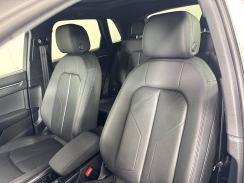 Used 2021 Audi Q3 2.0T Premium image 15