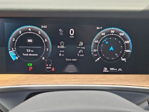 New 2026 Volkswagen Tiguan SEL R-Line AWD/4WD image 15