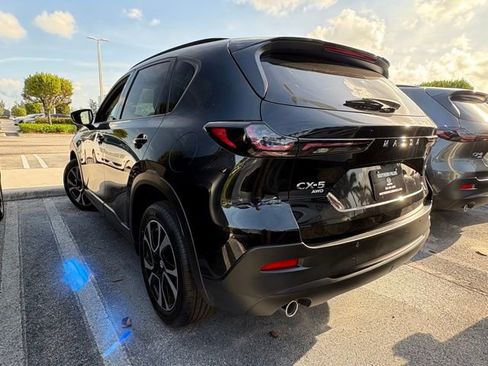 New 2026 MAZDA CX-5 Preferred image 2