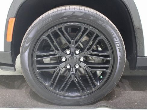 Used 2023 Jeep Wagoneer Series II image 30