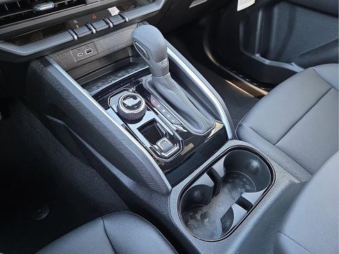 New 2026 Chevrolet Colorado Trail Boss AWD/4WD image 25
