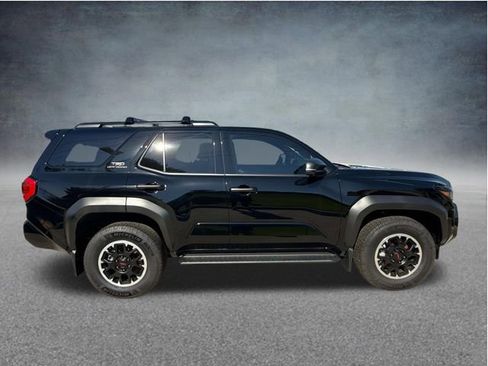 Used 2025 Toyota 4Runner TRD Off-Road Premium AWD/4WD image 13