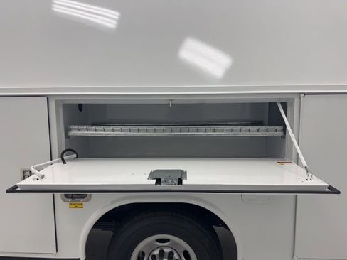 New 2026 Chevrolet Express 3500 w/ Power Convenience Package RWD image 23