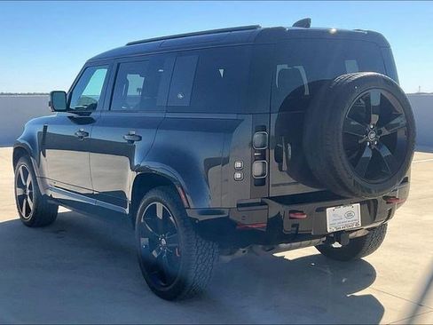 Used 2022 Land Rover Defender 110 X image 15