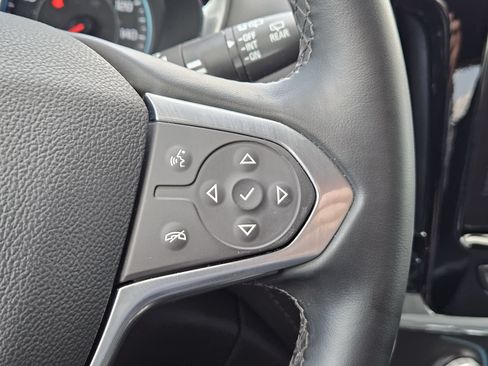 Certified 2023 Chevrolet Traverse LT FWD image 27