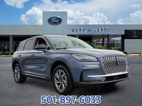 Certified 2025 Lincoln Corsair AWD w/ Equipment Group 101A image 7
