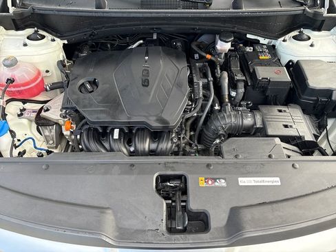 Used 2023 Kia Sportage LX image 26