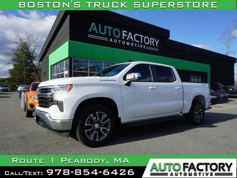 Used 2022 Chevrolet Silverado 1500 LT image 1