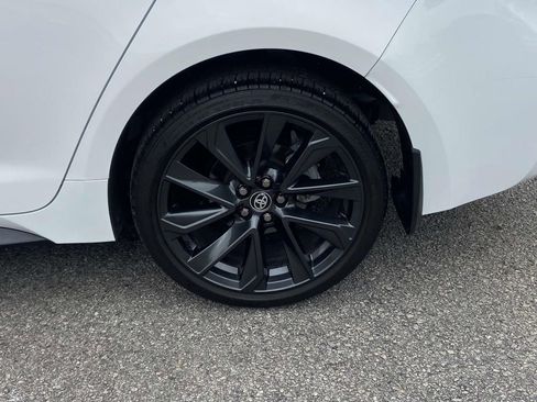 Used 2025 Toyota Corolla SE image 8