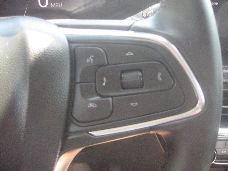 Used 2025 Buick Encore GX Sport Touring FWD image 24