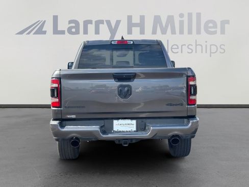 Used 2024 RAM 1500 Laramie AWD/4WD image 5