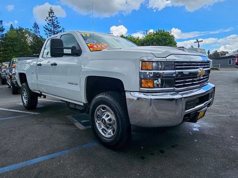 Used 2017 Chevrolet Silverado 2500 W/T AWD/4WD image 10
