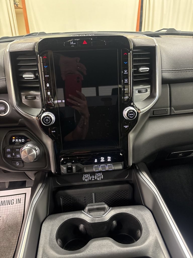 New 2026 RAM 1500 Laramie w/ Sport Appearance Package AWD/4WD image 13