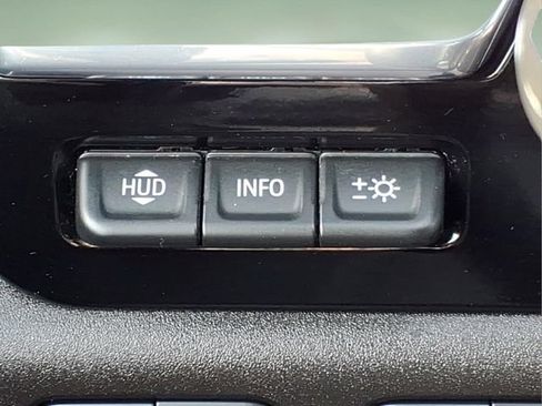Used 2025 Chevrolet Silverado 1500 LTZ w/ LTZ Premium Package AWD/4WD image 19