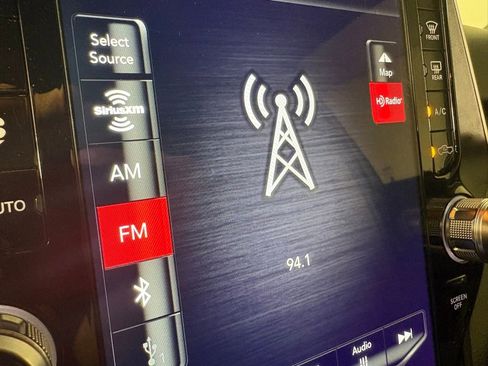 Used 2020 RAM 1500 Big Horn image 28