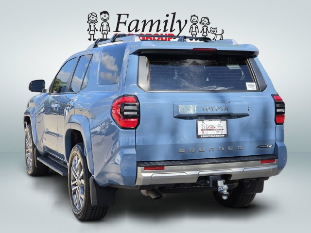 Used 2025 Toyota 4Runner Limited AWD/4WD image 3