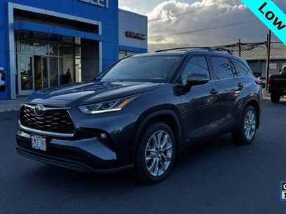 Used 2022 Toyota Highlander Limited