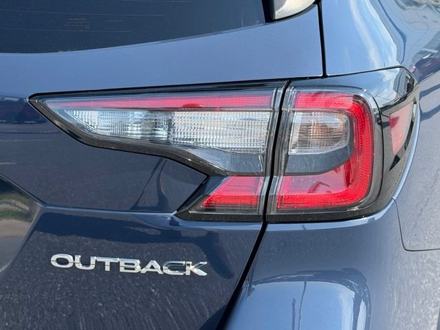Used 2023 Subaru Outback Limited AWD/4WD image 20