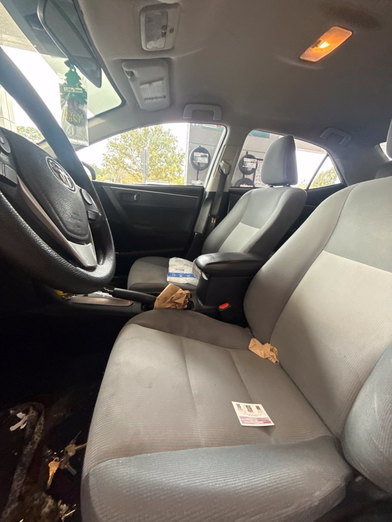 Used 2016 Toyota Corolla L FWD image 9