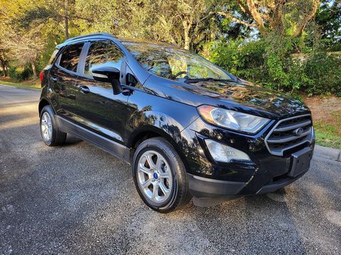 Used 2021 Ford EcoSport SE w/ SE Convenience Package image 1