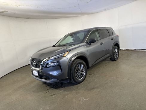 Certified 2023 Nissan Rogue S image 2