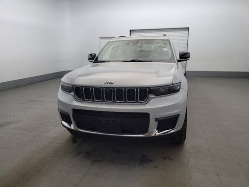 Used 2021 Jeep Grand Cherokee L Limited w/ Luxury Tech Group II image 15